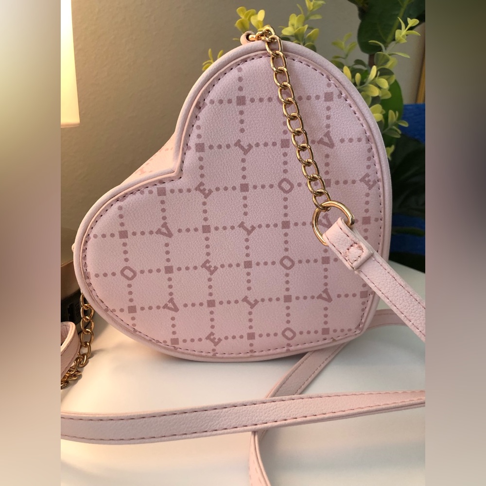 Heart shaped cross body purse